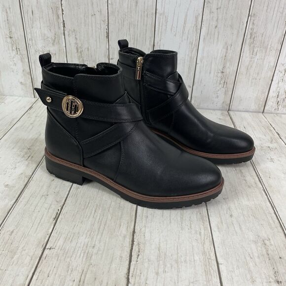 Tommy Hilfiger Women's Fennie Ankle Boot Size 6.5 Black Booties Side Zip - Picture 1 of 8